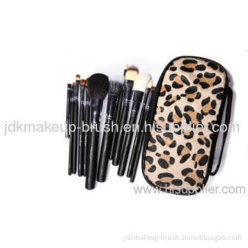 12pcs Cosmetic Brush Set With Leopard Pouch 